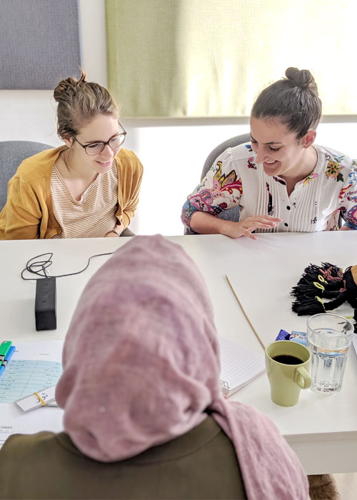 two women learning colloquial Arabic in Amman Jordan