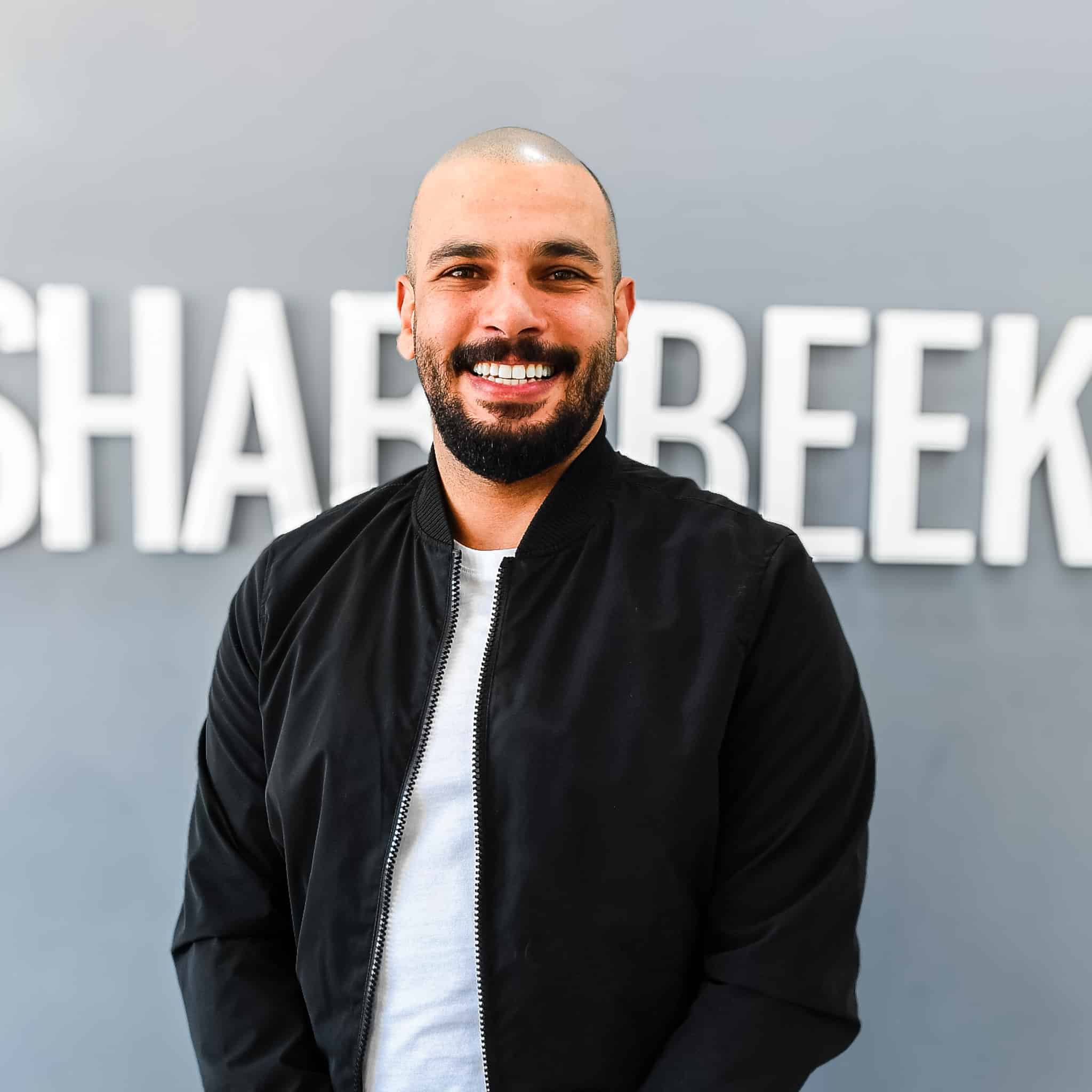 Abdullah is a language coach the helps foreigners learn the spoken dialect of Levantine Arabic