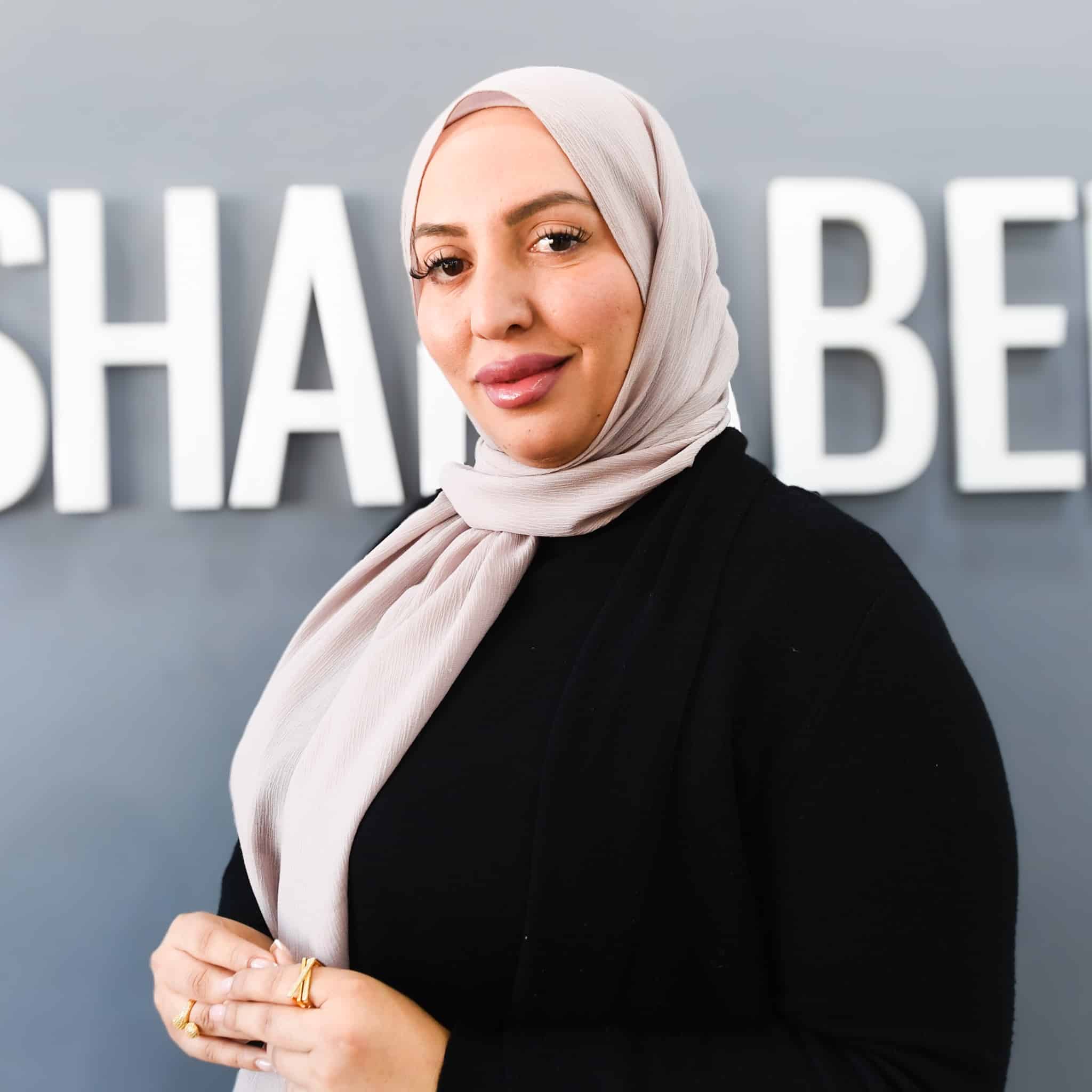 Dareen teaches immersive Levantine Spoken Arabic to people living and working in Jordan and online