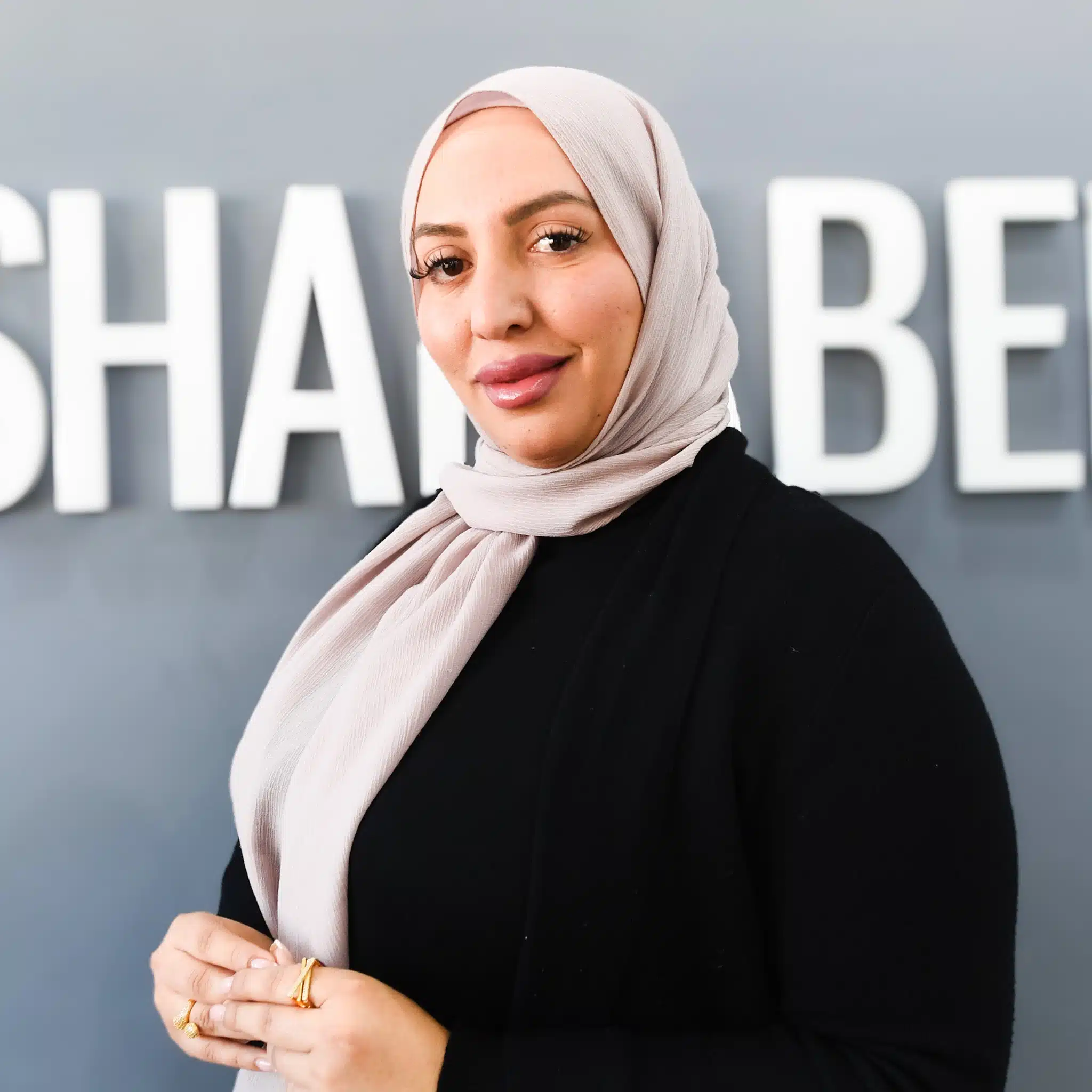 Dareen teaches immersive Levantine Spoken Arabic to people living and working in Jordan and online