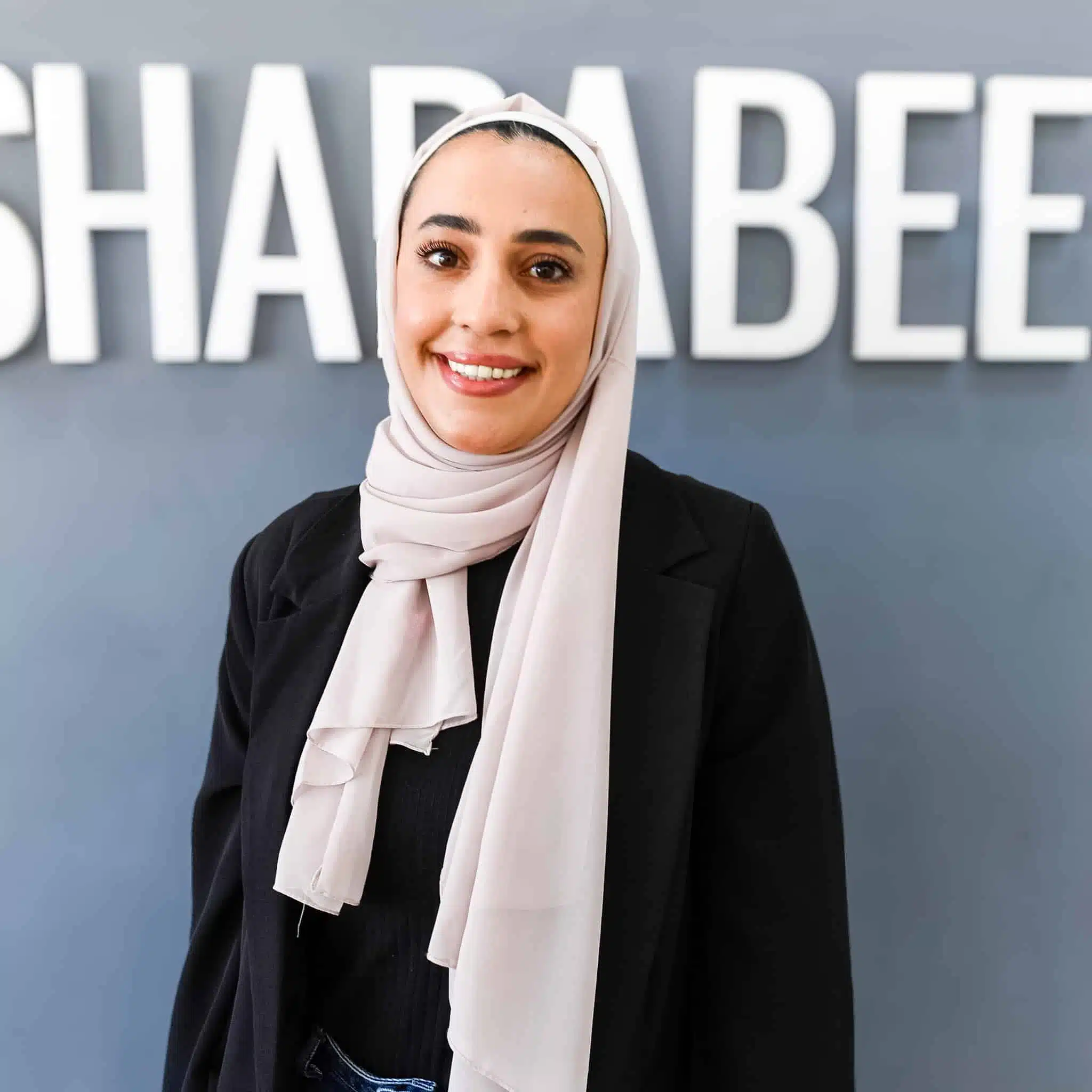 Haneen helps foreigners learn Arabic in Jordan