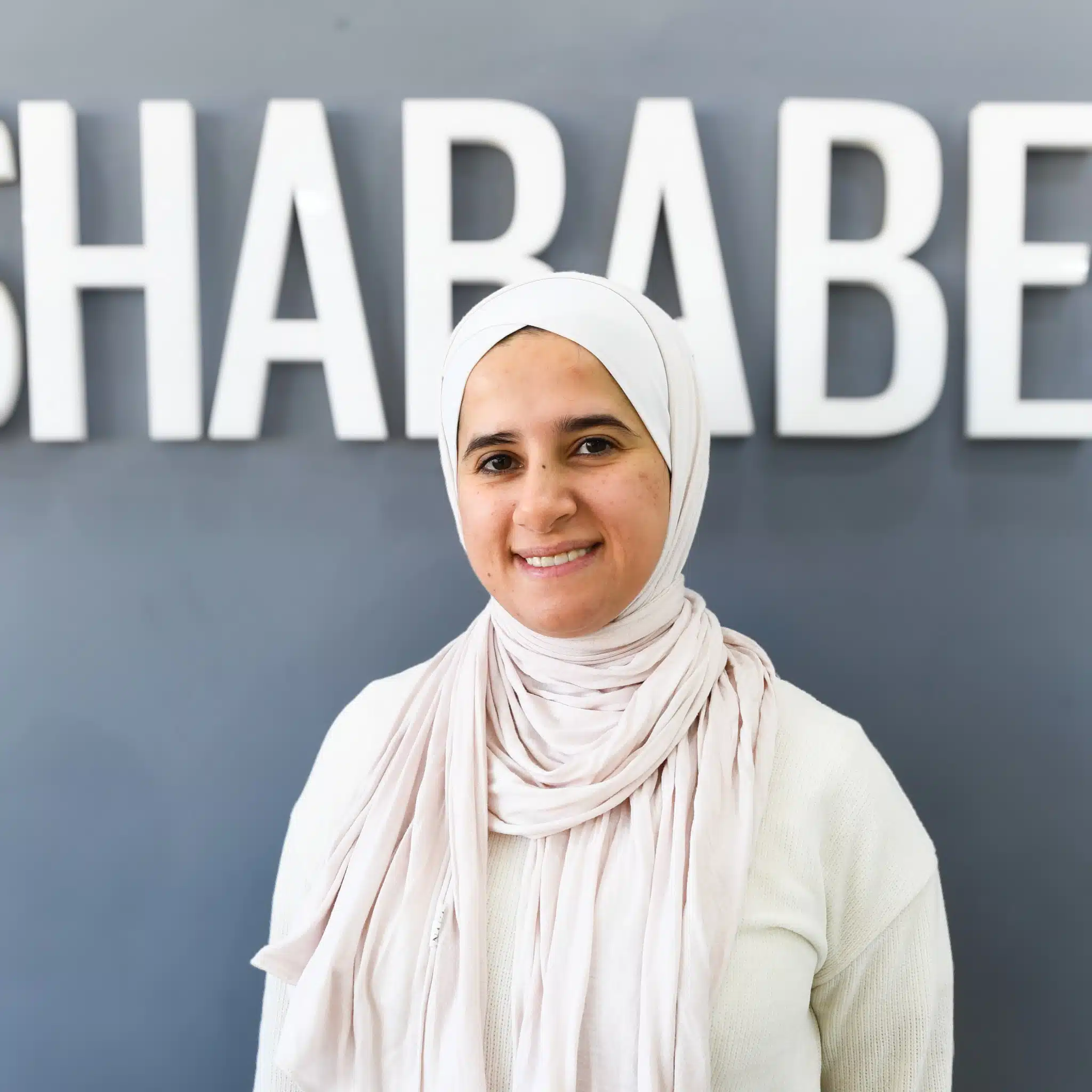 Nour helps non-arabic speakers learn Spoken Arabic fluently